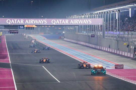 Aston Martin renunță! Mercedes își recapătă monopolul