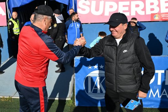 Antrenorul român e gata să-l înlocuiască pe Elias Charalambous la FCSB