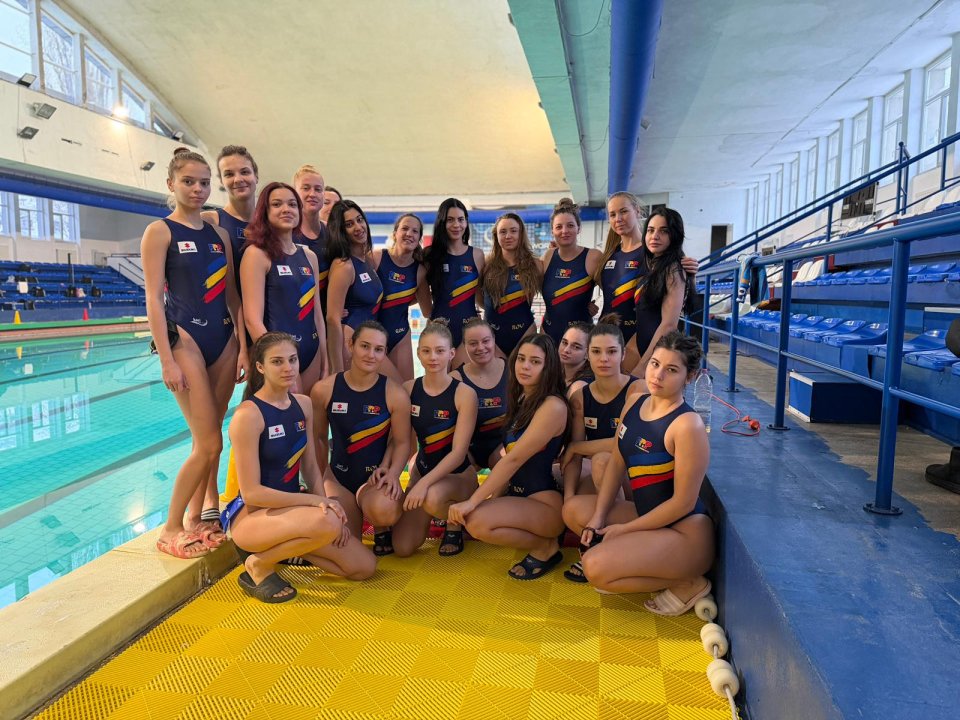 România - Ungaria 3-28, la Europeanul feminin de polo