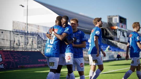 Universitatea Craiova se luptă cu Leicester, Slavia Praga și Bașakșehir pentru un fotbalist african! Prima ofertă: 1.750.000 de euro