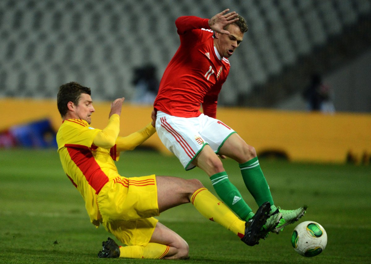 În România acesta a mai evoluat pentru FCSB, Astra Giurgiu, U Cluj, FC Voluntari, Petrolul Ploiești și Concordia Chiajna.