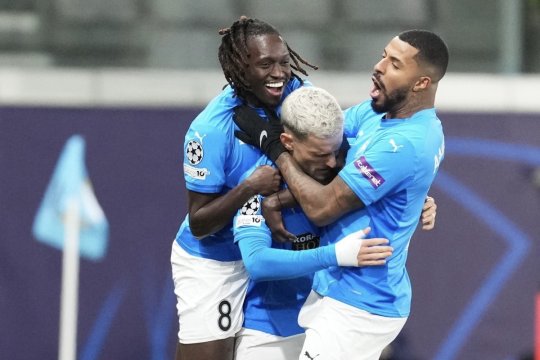 Vlad Dragomir a marcat o bijuterie de gol în Liga Campionilor, iar acum așteaptă oferta din Premier League: ”Nu aș sta pe gânduri”