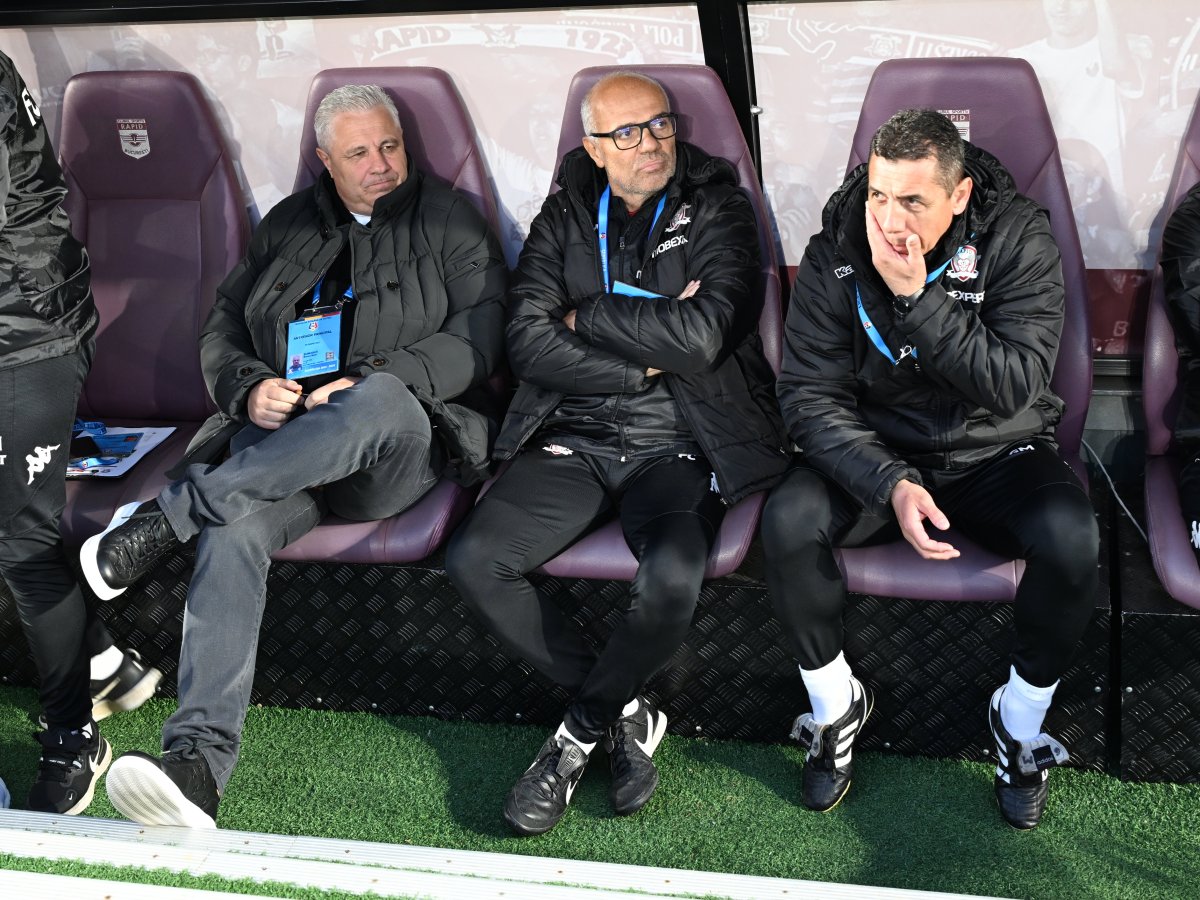 Antrenorul va fi însoțit de staff-ul lui obișnuit