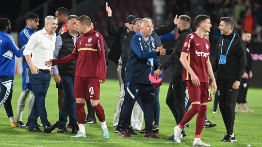 OFICIAL | Unul din favoriții lui Dan Petrescu a revenit în România. Cu cine a semnat fostul campion