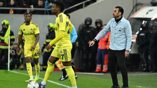 ”Puteați fi demis în această seară?”. Charalambous a dat cărțile pe față: ”Sunt gata!” + Ce a spus despre scandalul de la pauză