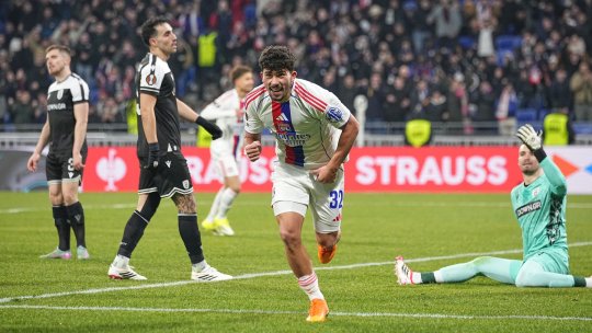 Răzvan Lucescu, eliminat în eșecul dramatic al lui PAOK! Ionuț Radu, integralist la Belgrad. Toate rezultatele serii din Europa League și clasamentul final