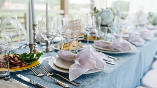 Adevărul despre mâncarea favorită a fotbaliștilor români: ”Îți plutește în stomac!”