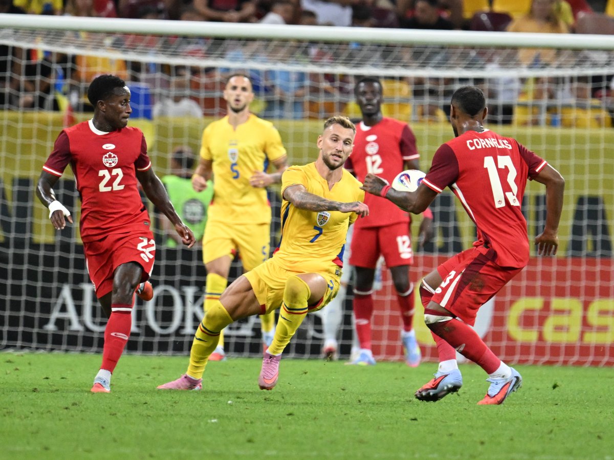 Denis Drăguș are 27 de meciuri și 7 goluri marcate pentru echipa națională