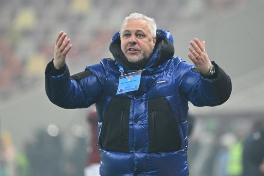 Un nou transfer pentru Șumudică! Colegul unui jucător de la Dinamo a ajuns în Arabia Saudită și semnează cu al Al-Okhdood