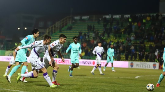 ”Meciul de luptă” dintre FC Argeș și UTA, un semnal de alarmă pentru cei doi antrenori: ”Lipsă de concentrare!” / ”Trebuie să gestionăm bine”