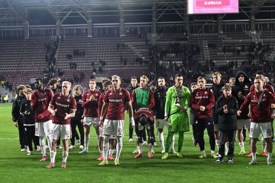 Angelescu a anunțat despărțirea de încă un jucător de la Rapid: ”Luni semnează probabil”. Unde se transferă