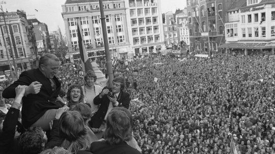 A aflat că românul care a câștigat Cupa Campionilor a fost turnător pentru Securitate și a avut o reacție surprinzătoare: ”Suntem oameni cu glagorie toți”