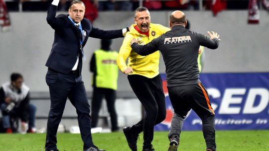 Reghecampf și controversatele sale proceduri de la FCSB. Fostul jucător recunoaște: ”Avea bandaj pe mână. Mi-am dat seama imediat”