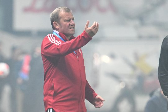 Dorinel Munteanu voia să-și dea demisia încă de la prezentarea oficială: ”Mi-au pus mulți asta în spate. Chiar și jurnaliștii”