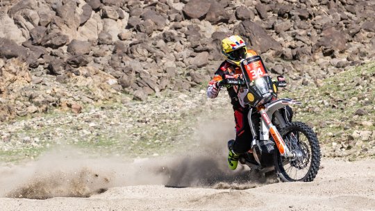 Dakar 2026: Se încinge lupta! Gyenes rămâne lider la Original și după etapa a treia