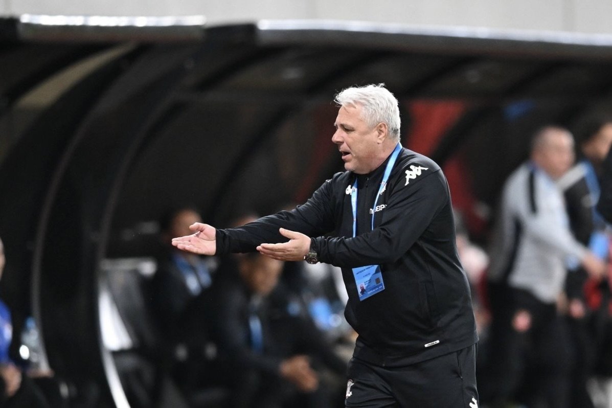 Marius Șumudică a semnat cu Al-Okhdood un contract valabil jumătate de sezon