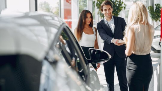 Piața auto din România în creștere. Decembrie 2025 a schimbat complet bilanțul anului