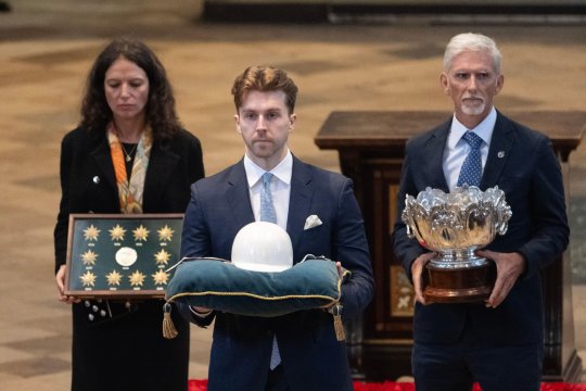 Disputa care zguduie moștenirea lui Sir Stirling Moss! Sumă uriașă la mijloc