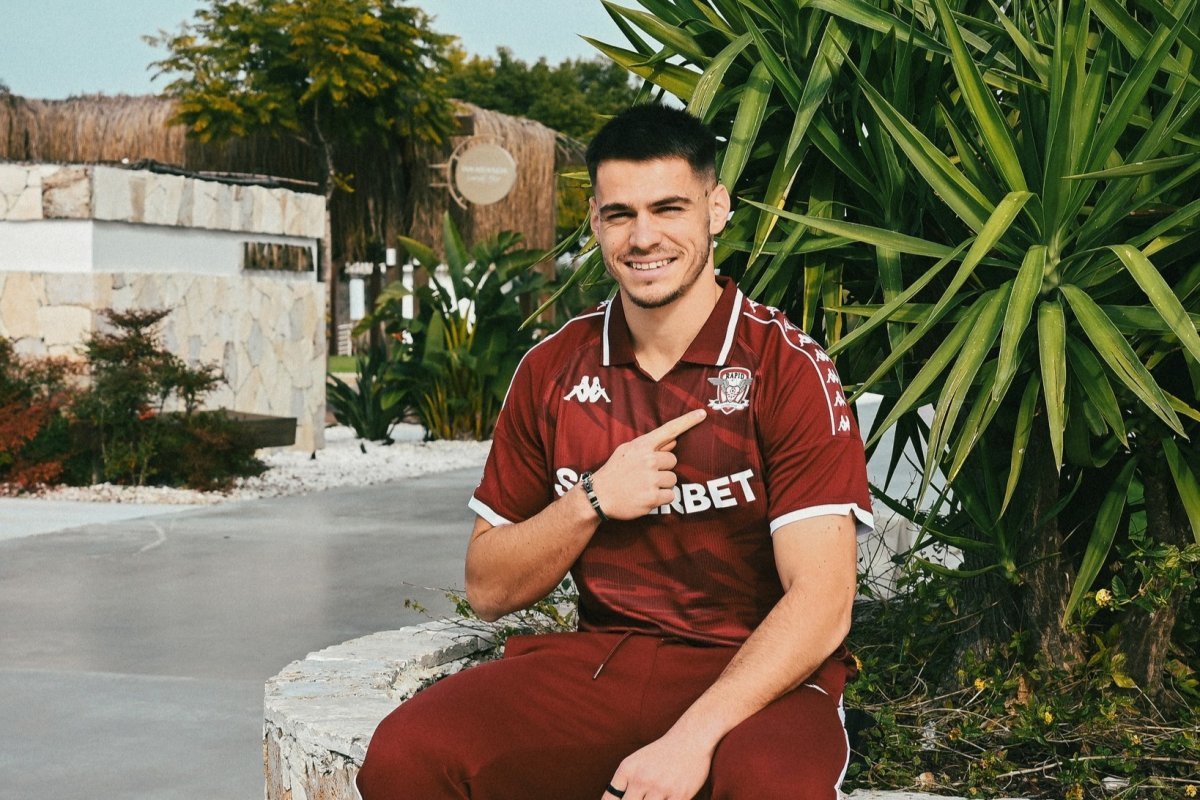 Daniel Paraschiv este pariul celor de la Rapid pentru acest sezon
