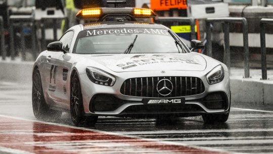 Formula 1, sub amenințarea căldurii excesive și a furtunilor la Sepang