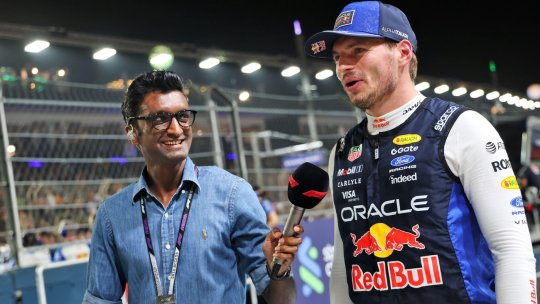 Verstappen nu le-a lăsat vreo șansă rivalilor în Singapore. Antonelli, pe locul 3