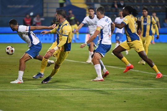 Farul - Petrolul 3-1! Reușită spectaculoasă pentru Cristi Ganea și primul gol în Superliga pentru puștiul Mărincean
