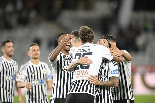 U Cluj - Rapid, de la 21:00, pe iAMsport.ro. Duel de foc în ultimul meci din a 11-a etapă a SuperLigii!