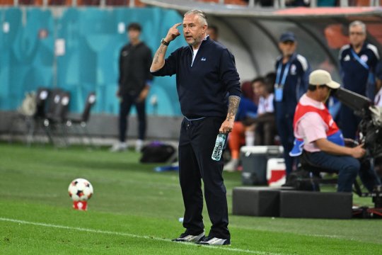 Planul lui Reghecampf care i-ar putea schimba calculele lui Becali! Ce i-a cerut finanțatorului FCSB