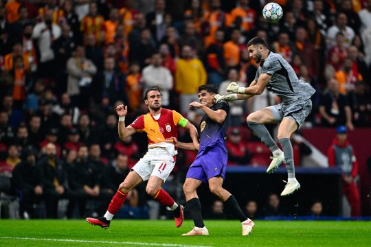 Galata - Barcelona 1-1, Inter - Brugge 0-1 și Atletico - United 1-0, ACUM, pe iAMsport.ro. Victorii pentru Sporting și pentru Sabah Baku în meciurile precedente!