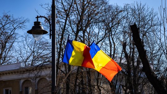 Un președinte din SuperLiga ar fi urinat pe steagul României în văzul mai multor persoane: ”E grav dacă face gesturi de genul acesta!”