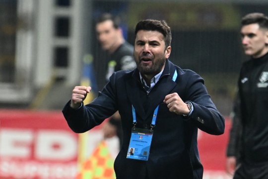 O echipă importantă din SuperLiga ar lua în calcul să își demită antrenorul: ”Adi Mutu e în pole-position să o preia!”