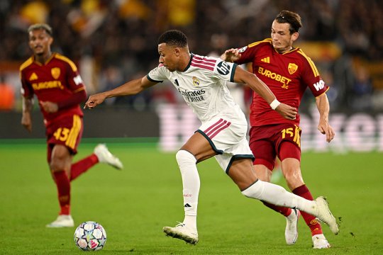 Mbappe l-a depășit pe Lionel Messi în Champions League