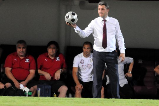 Marius Șumudică a scos un titular din echipă și a declanșat un conflict: ”O mare nedreptate!”
