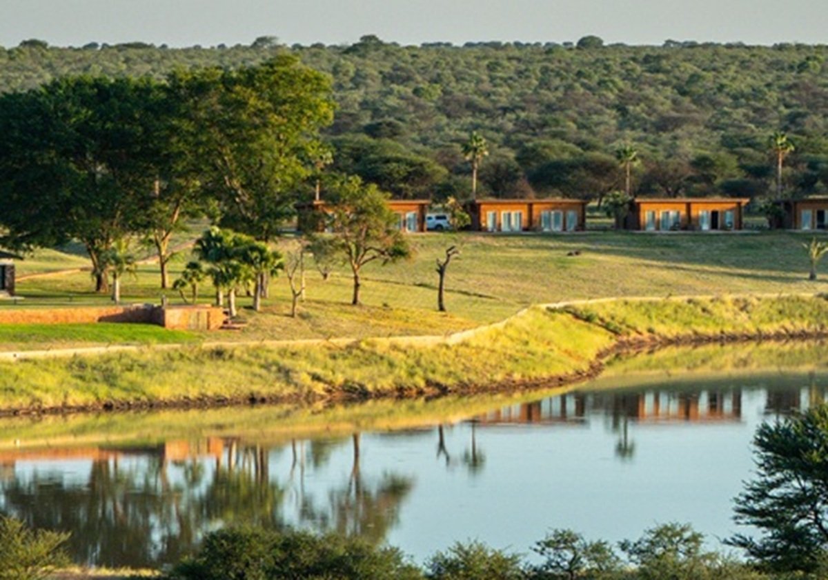 Ion Țiriac a construit un resort de lux în Namibia