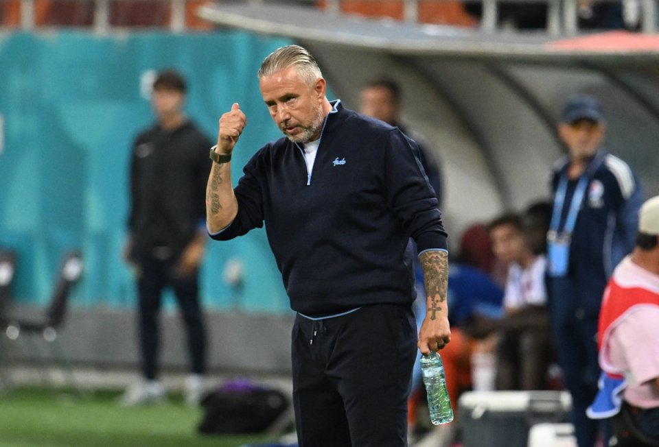 Laurențiu Reghecampf, antrenorul FCSB-ului
