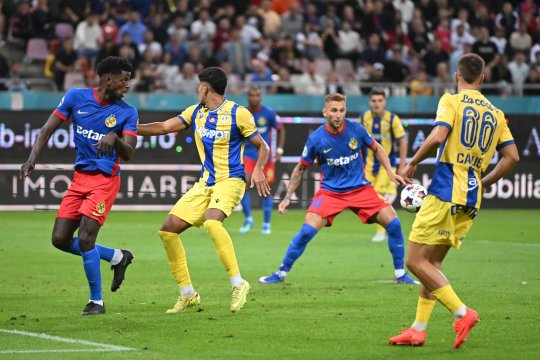 Nicolescu a numit echipele din SuperLiga pe care le vede în play-off: ”Nu știu dacă ea va putea să țină ritmul”