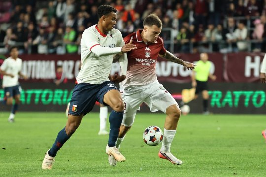 Rapid a învins-o în Giulești pe Genoa! Incidente la final în galeria italienilor