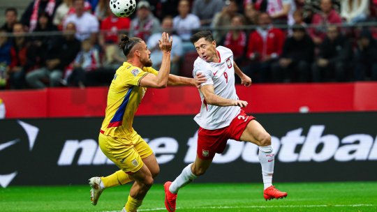 Decizie controversată în Polonia - România! Radu Drăgușin, eliminat în minutul 22