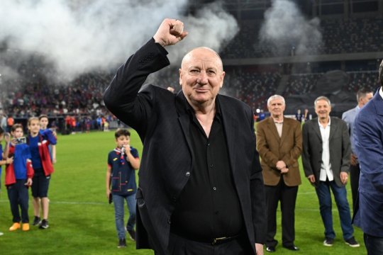 Adrian Bumbescu îi bate obrazul fostului tricolor cu 31 de selecții la echipa națională: ”Îmi pare rău că nu spune asta!”