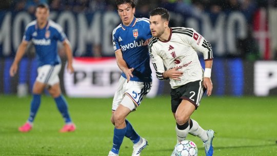 Como - Manchester United 1-0 și Lille - Galatasaray 1-1, ACUM, pe iAMsport.ro. Bayern - Arsenal, Inter - Șahtior și alte cinci dueluri, de la ora 22:00. Se încheie etapa a treia a Ligii Campionilor!