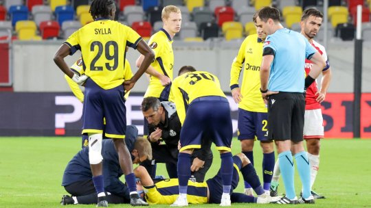 Imaginile pe care Hagi nu voia să le vadă! Darius Olaru a ieșit accidentat în duelul din Europa League