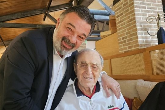 Mesaj emoționant după moartea lui Viorel Păunescu: ”Am pierdut un reper”