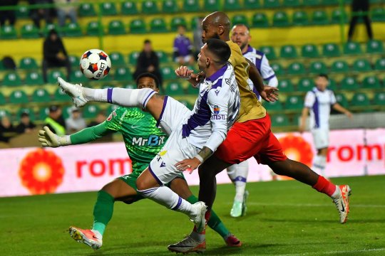 FC Argeș - UTA Arad 0-1! Continuă seria neagră pentru piteșteni