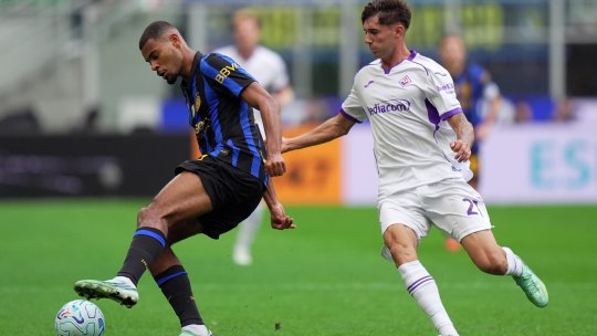 Inter - Fiorentina 0-0, ACUM, pe iAMsport.ro. Ocazii importante la poarta echipei lui Drăgușin!
