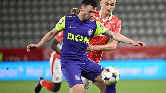 CFR - Dinamo, de la 19:30, pe iAMsport.ro. Șumudică vrea să încurce liderul!