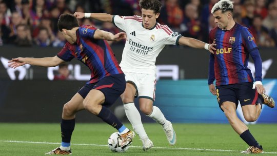 Barcelona - Real Madrid 0-1, ACUM, pe iAMsport.ro. Mbappe a deschis scorul în El Clasico după o fază nefericită pentru catalani!