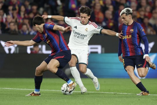 Barcelona - Real Madrid 0-1, ACUM, pe iAMsport.ro. Mbappe a deschis scorul în El Clasico după o fază nefericită pentru catalani!