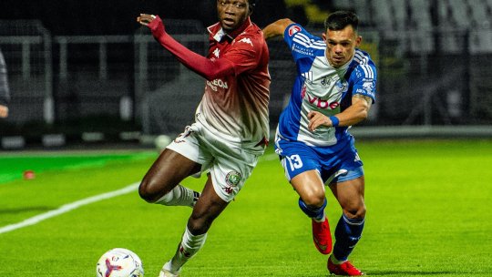 Corvinul - Rapid 0-0, ACUM, pe iAMsport.ro | Rezultatele zilei în Cupa României