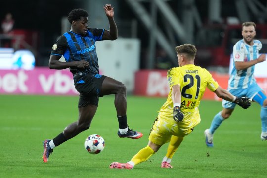 Nsimba, întrebat pe TikTok dacă merge la FCSB. Cum a reacționat atacantul Universității Craiova