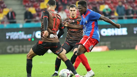 Dinamo - Chindia 4-1, ACUM, pe iAMsport.ro. ”Câinii”, demonstrație de forță pe Arena Națională! Rezultatele zilei în faza grupelor Cupei României